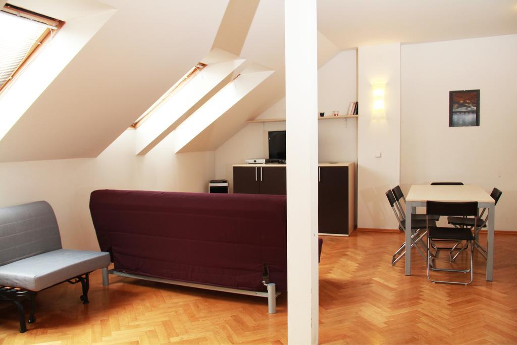Residence Kostnicke Square Prag Exterior foto