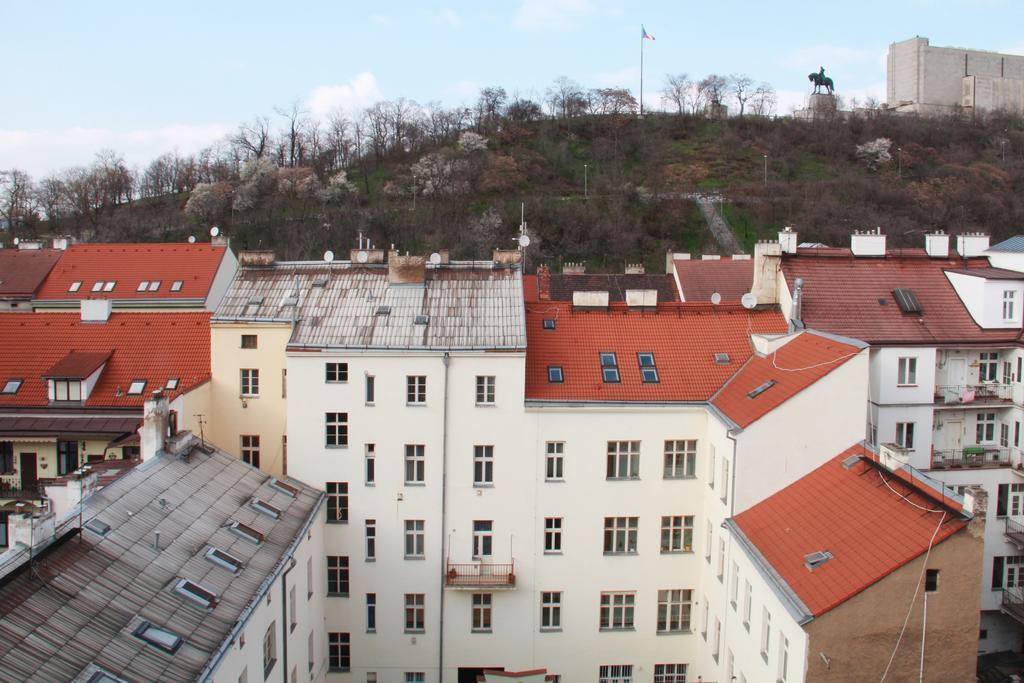 Residence Kostnicke Square Prag Exterior foto
