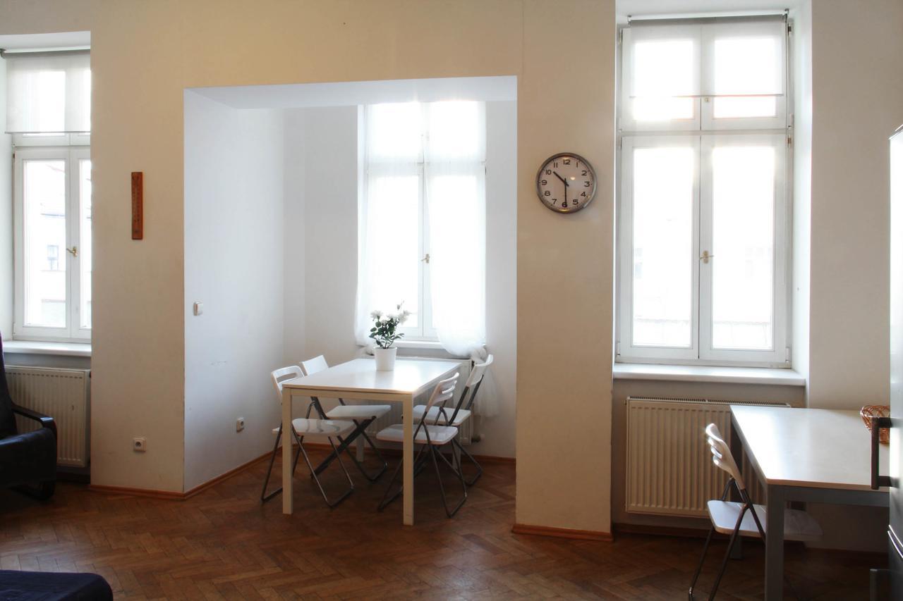 Residence Kostnicke Square Prag Exterior foto